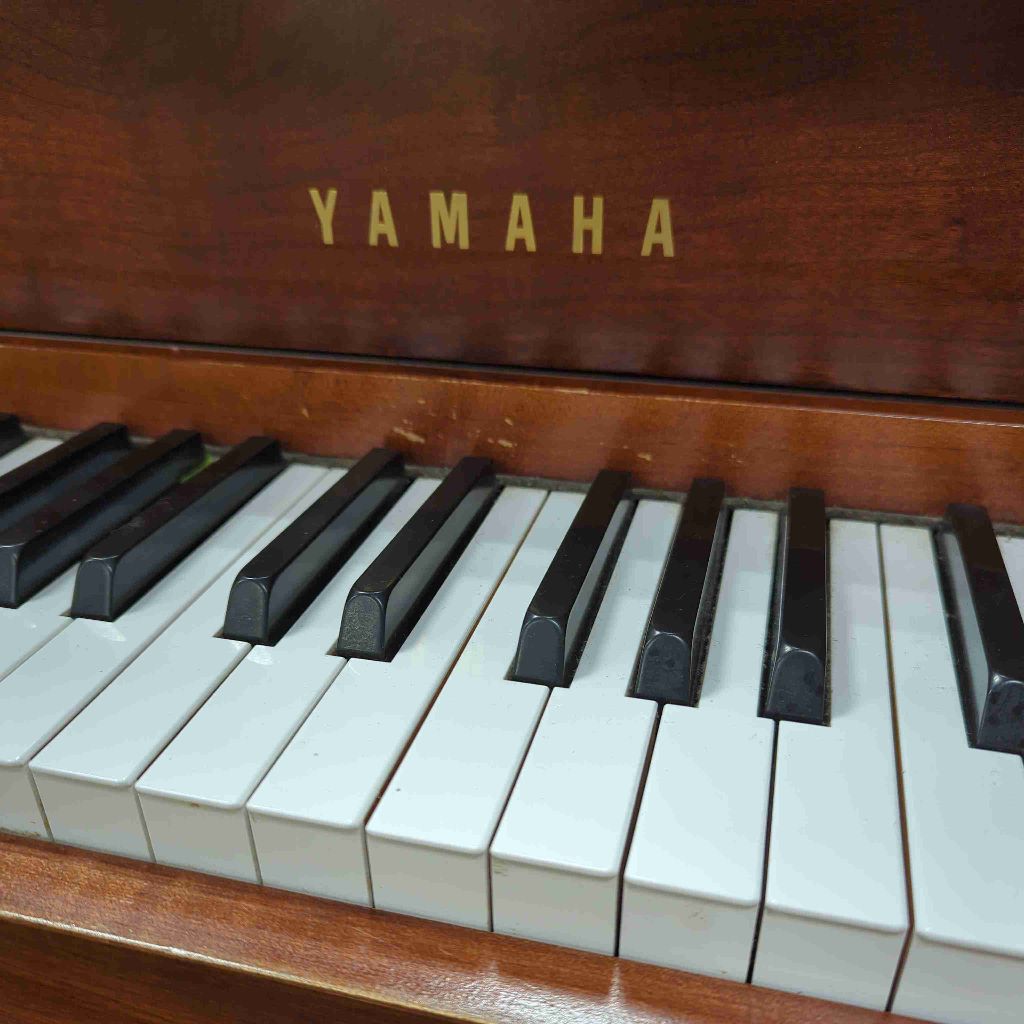 used piano main Image