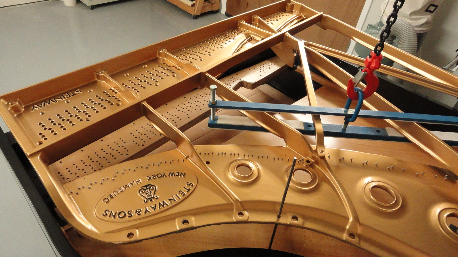 Resoration of a Steinway piano