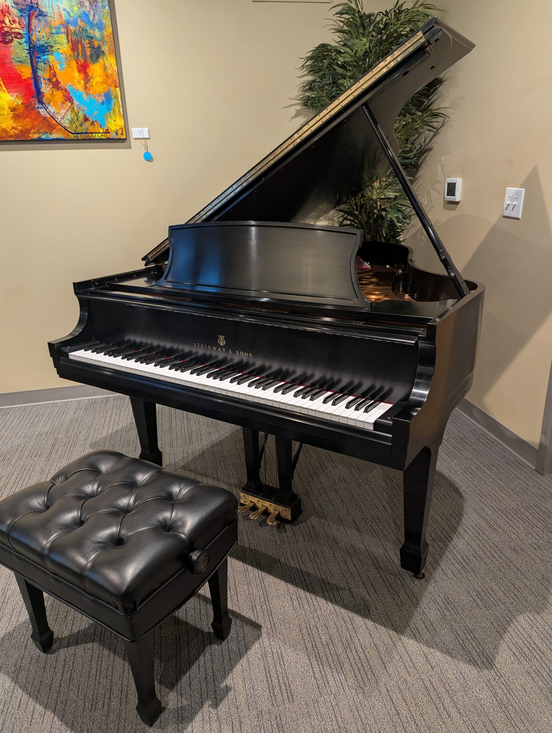 used piano main Image