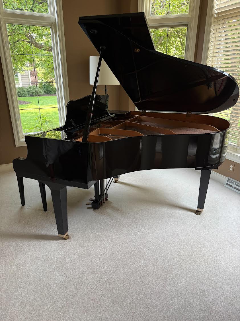 used piano main Image